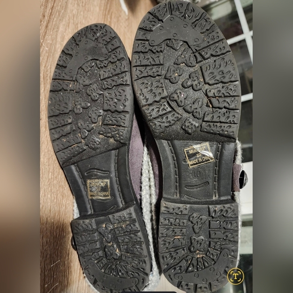 Muk Luks Mukluks Patti Gray Ankle Boot Slouchy Sweater Faux Suede Bootie Size 10 - Picture 7 of 10